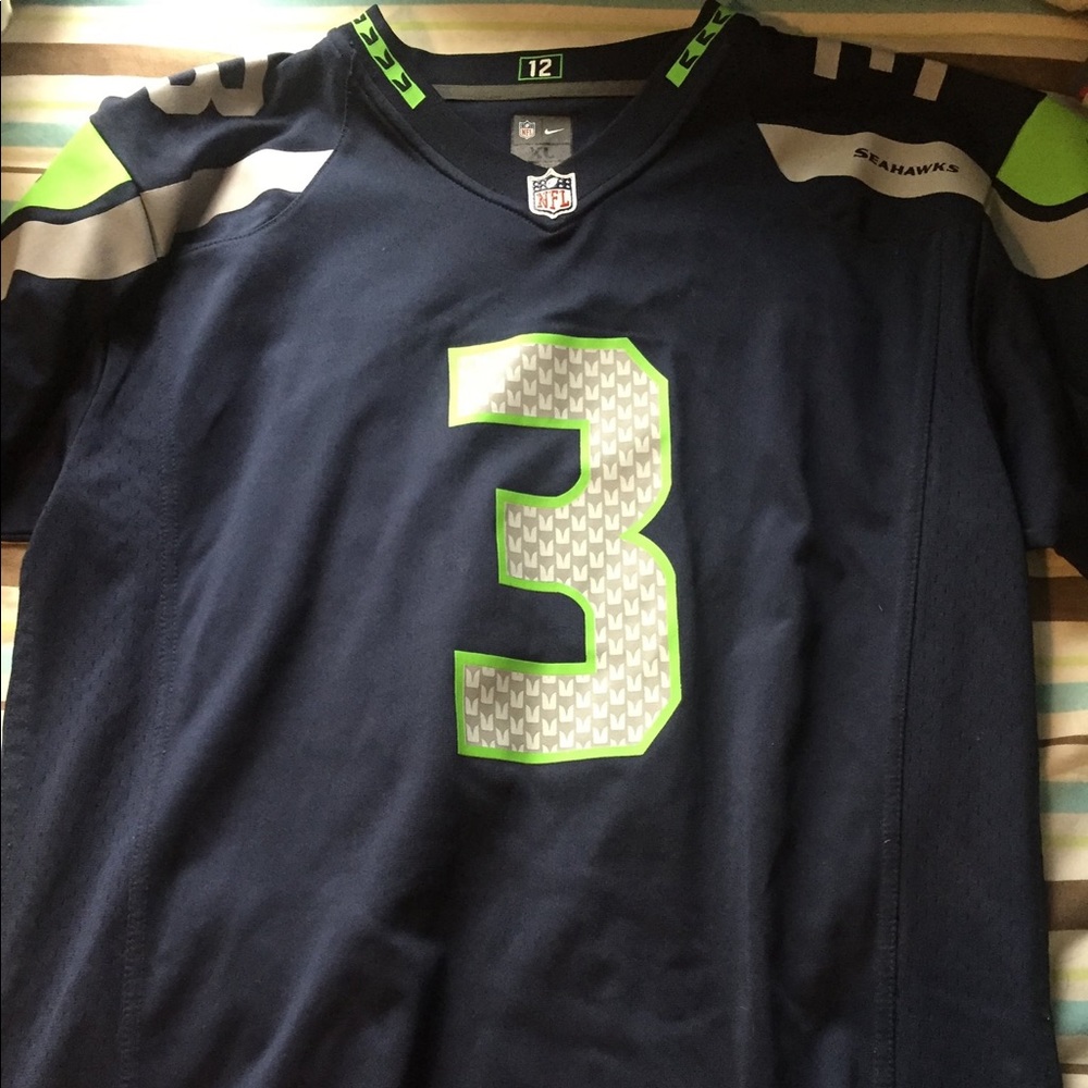 Russell Wilson jersey
